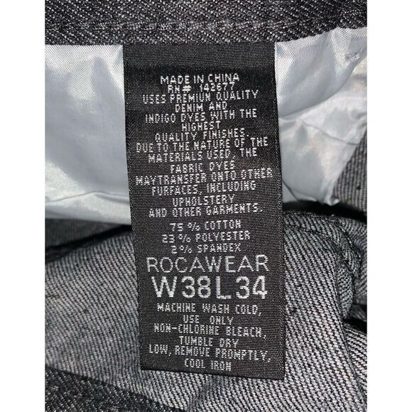 Rocawear Classic Fit Jeans - Picture 7 of 7